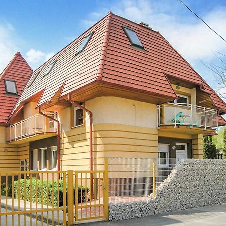 Katakunyho Apartment Keszthely Luaran gambar