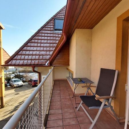 Katakunyho Apartment Keszthely Luaran gambar