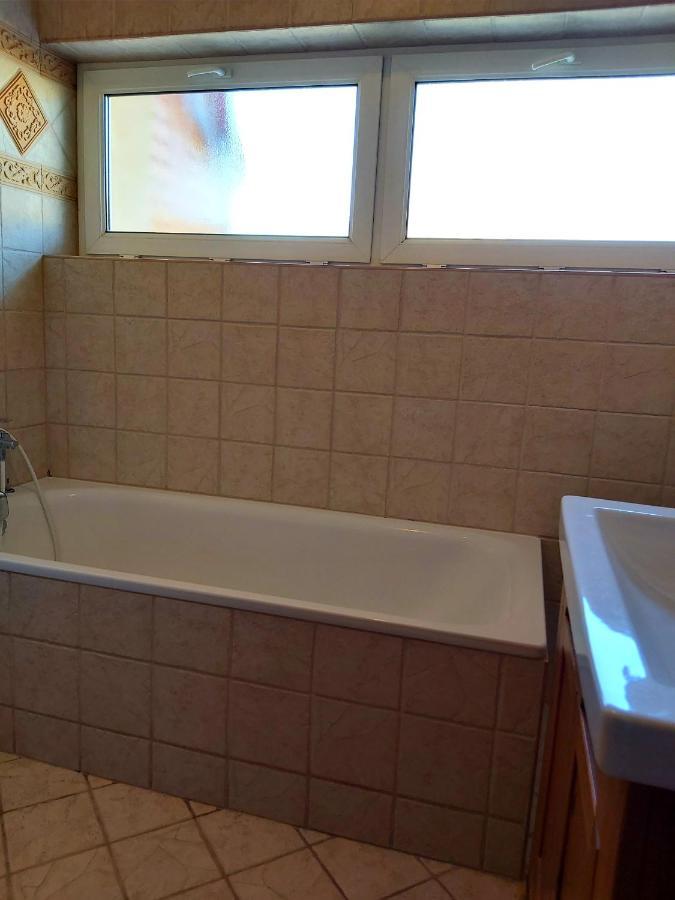 Katakunyho Apartment Keszthely Luaran gambar